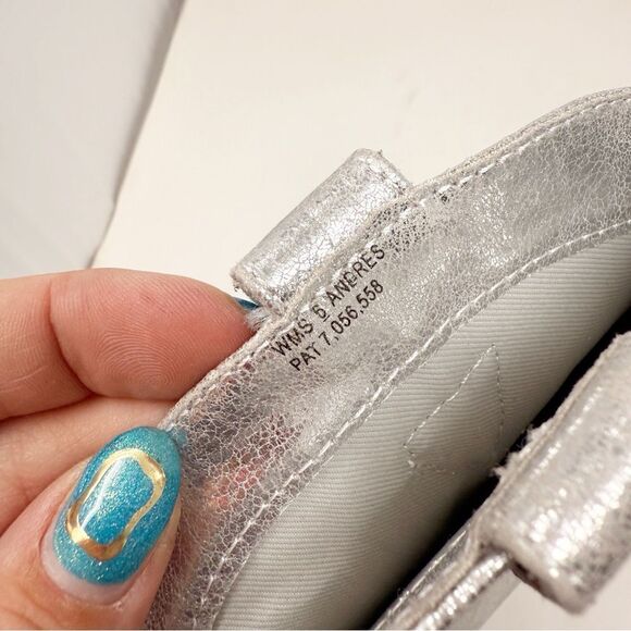 Dolce Vita Silver Leather Slouchy Kitten Heel Western Cowboy Boots Size 6 - Picture 9 of 9